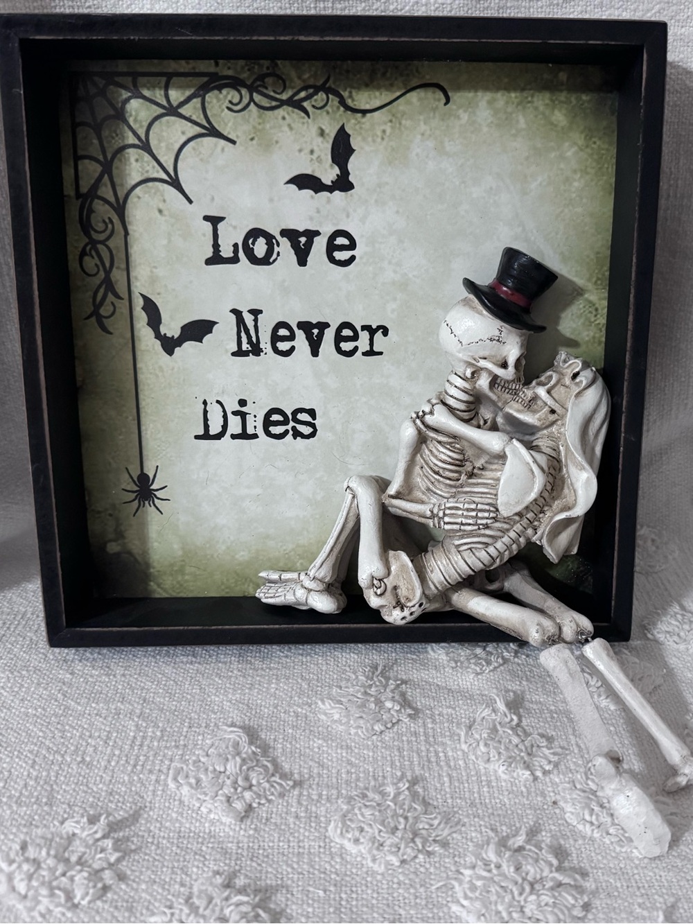 Halloween Gothic Wedding Resin 3D Picture Frame Skeleton Bride & Groom 10 x 10”